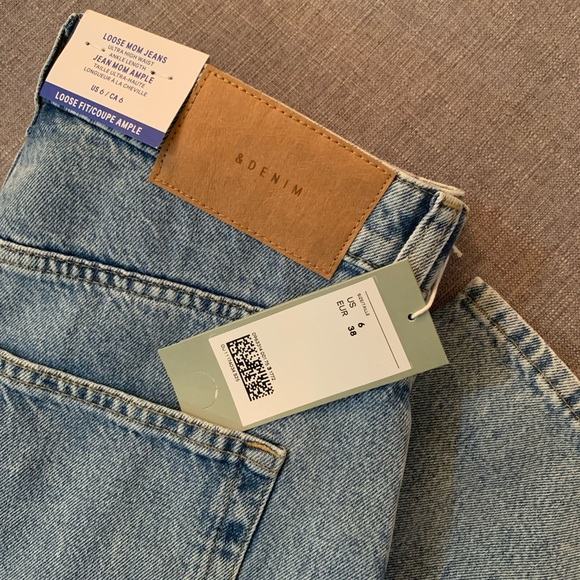 H&M Loose Mom Jeans - Picture 4 of 4